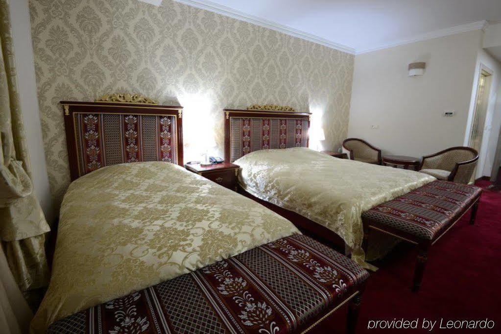 Hotel Gold สโกเปีย ภายนอก รูปภาพ